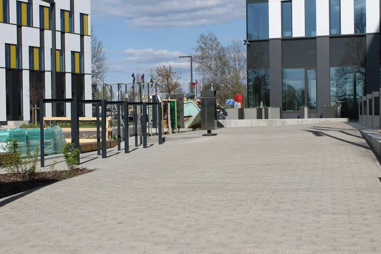 Business Garden - 3